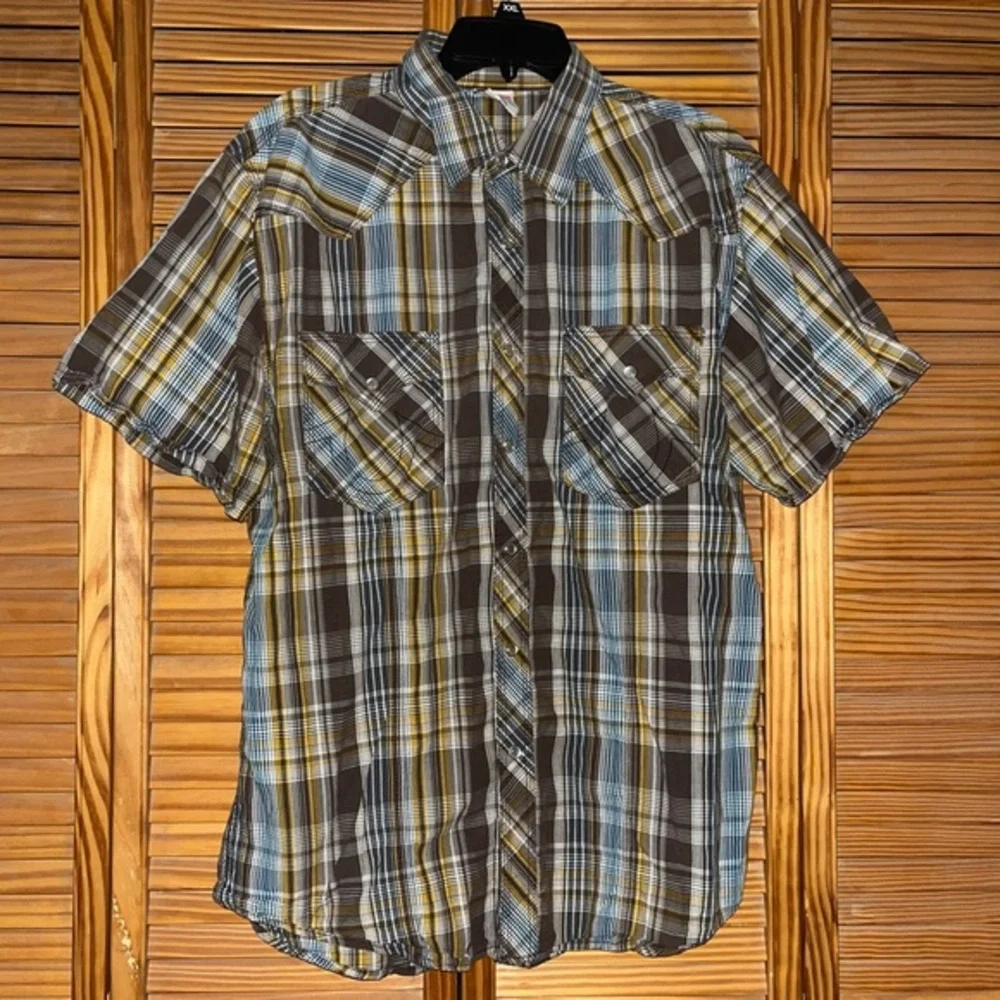 True Religion Made in USA Cotton Short Sleeve Pearl Snap Plaid Shirt‎